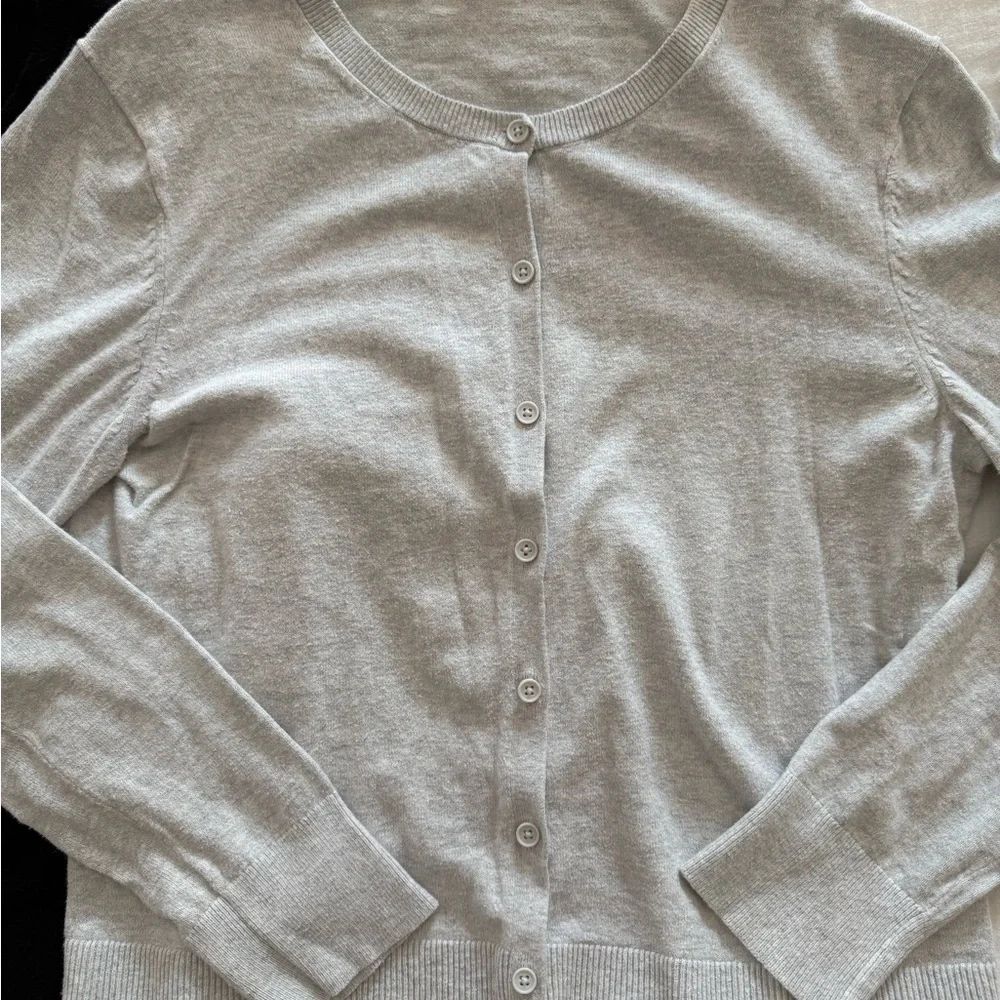 GAP Women's Black and Light Gray Cardigan Set LOT - Classic Cardigan - Picture 4 of 16